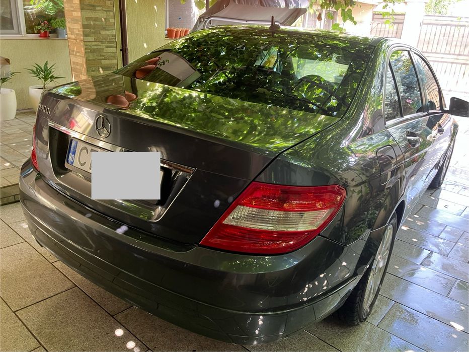 Vand MERCEDES -BENZ C200 , 2010