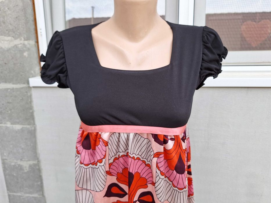 Pink Vanilla | rochie dama | bust 82 cm | mar. 40 - 42 | M - L