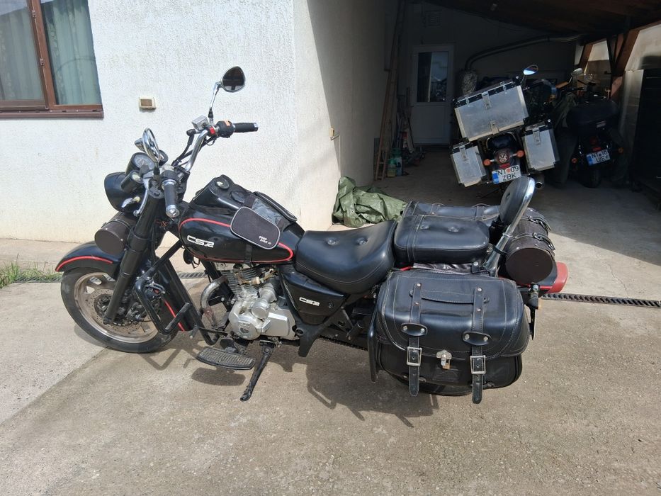 Motociclu 125 cc
