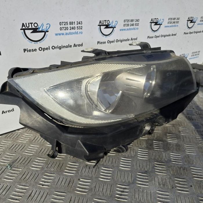 Far dreapta fundal negru halogen BMW Seria 3 E90