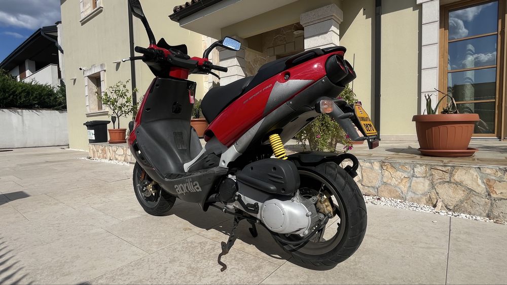 Aprilia SR Sport Pro