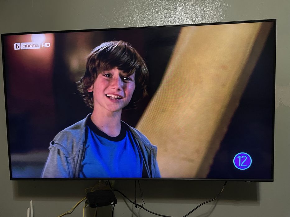 Samsung 55 inch Qled Ultra 4K перфектна