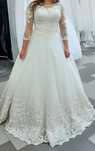Vând rochie mireasă S accesorii CADOU