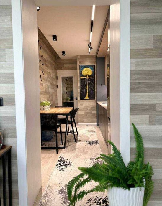 5-комнатная квартира на Ц-6 (77 серия)-простор ID: 4302