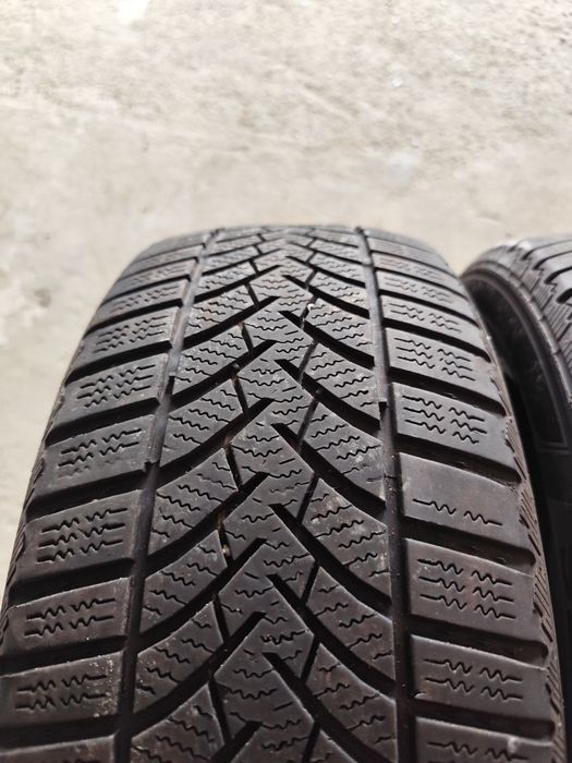 195/50R15 Semperit