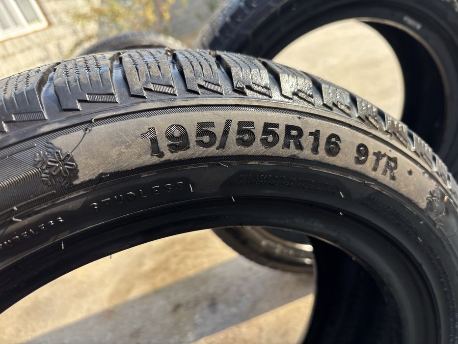 Комплект зимних шин