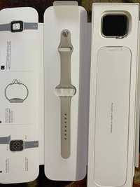 Applewhatch с гарантией 1 год