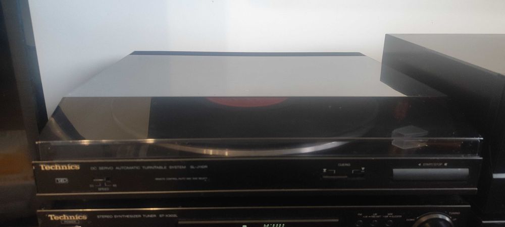 Продавам сет  Technics