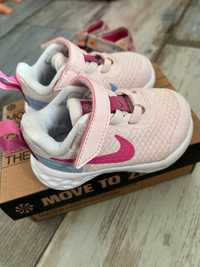 Маратонки за бебе Nike