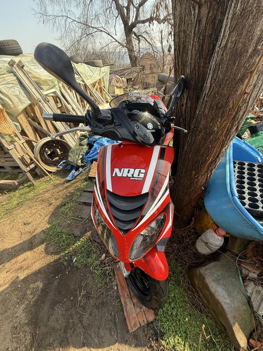 Scuter Piaggio NRG Power 80cc, stare buna,
