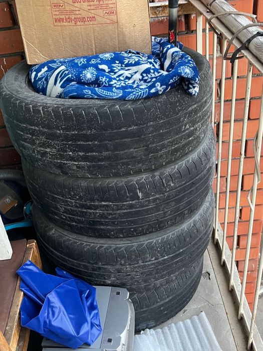 Шины.               .