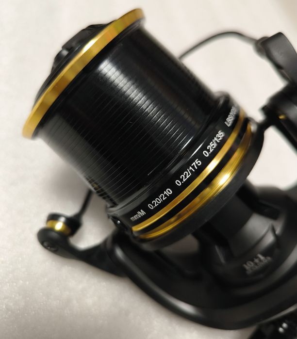 Mulineta PRO FL Strategist Distance 8000 10+1 Rulmenti NEW 2024