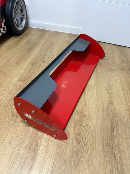 Етажерка Спойлер за детска стая