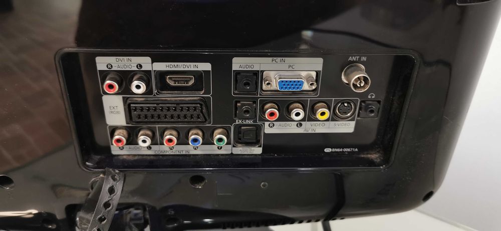 Tv de bucatarie Samsung LE19R86BD - 19 inch/38 cm