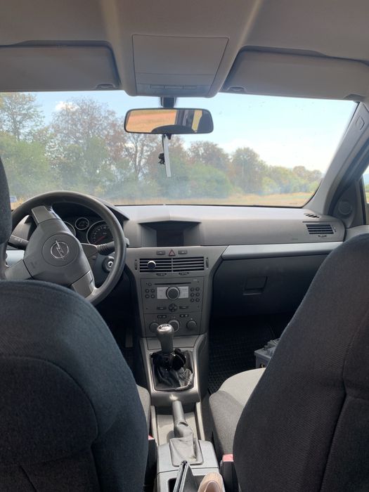 Opel Astra H 1.9 CDTI 6 скорости