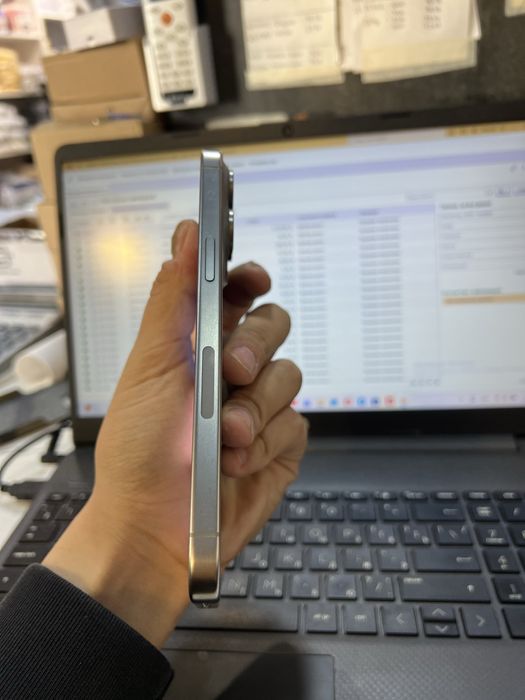 Iphone 15pro max 255gb e-sim