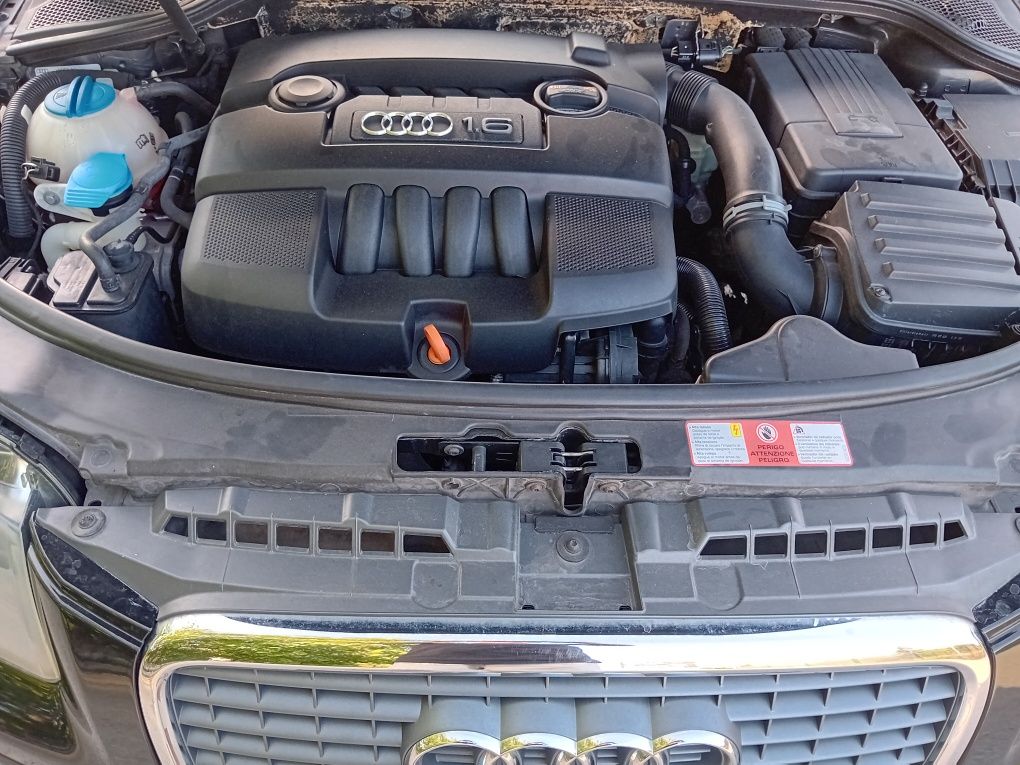 AUDI a3 1.6i Sportback TOP