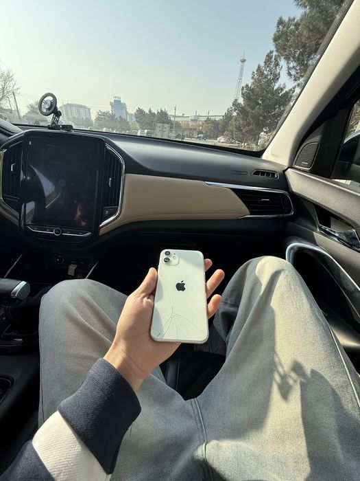 iPhone 11, 256GB, 3 oy ishlatilgan, usta ko‘rmagan”