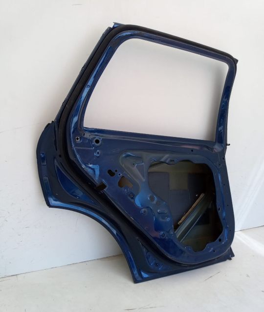 Usa stanga spate cu defect BMW X5 G05