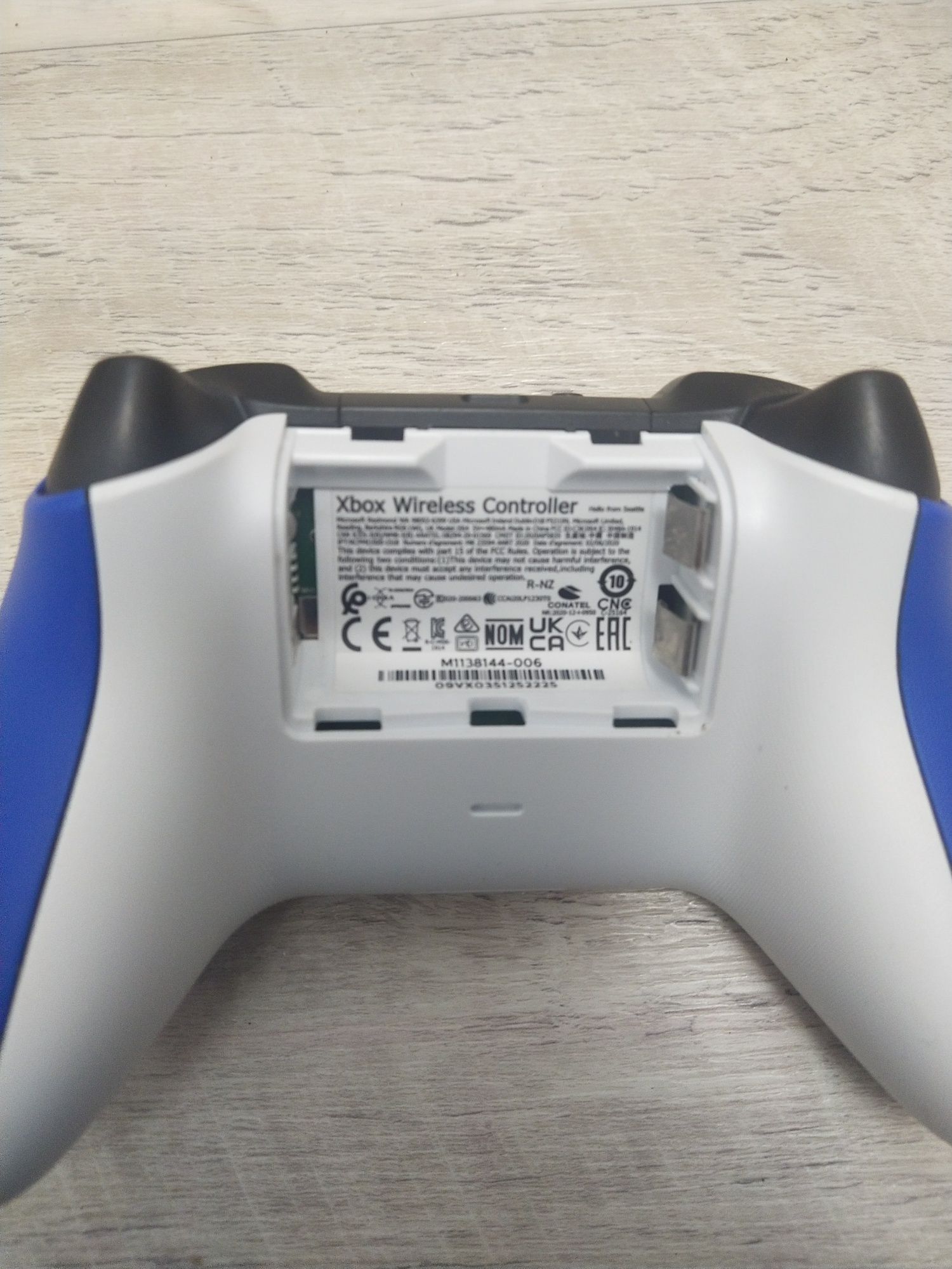 Xbox controller продам