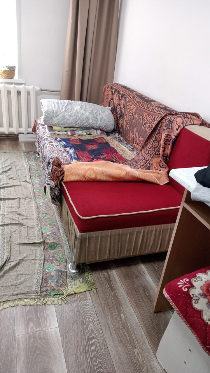 Продам диван хорошего качества