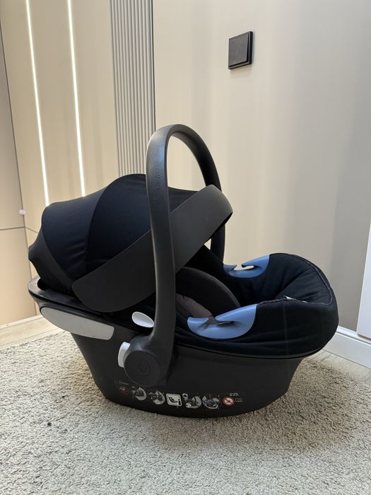 Автокресло Cybex