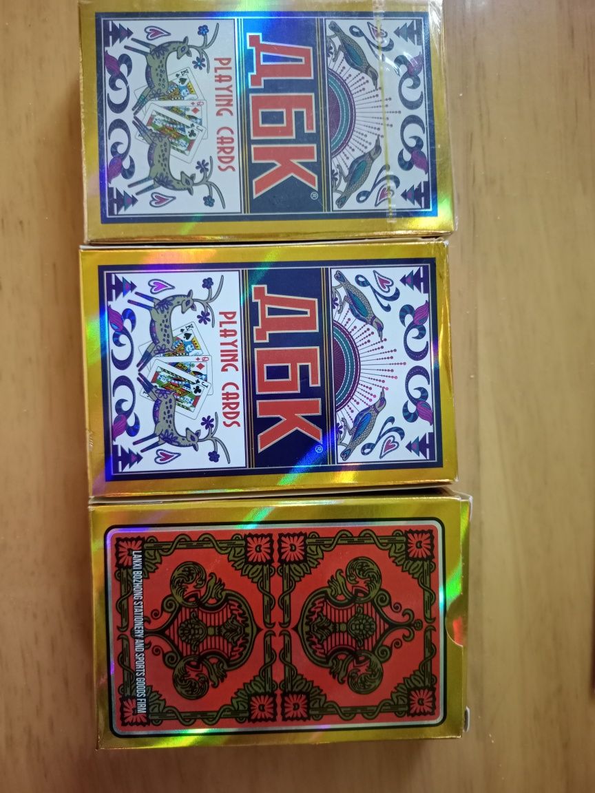 Продам карты игральные