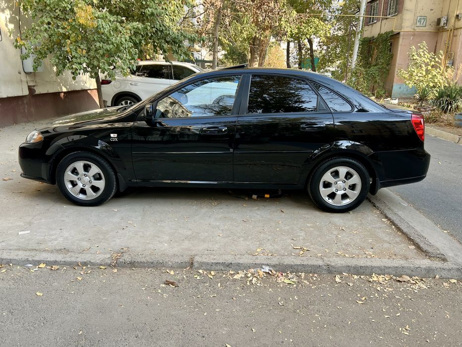 Gentra-2023 3-поз. Навороченная, не битая не крашеная