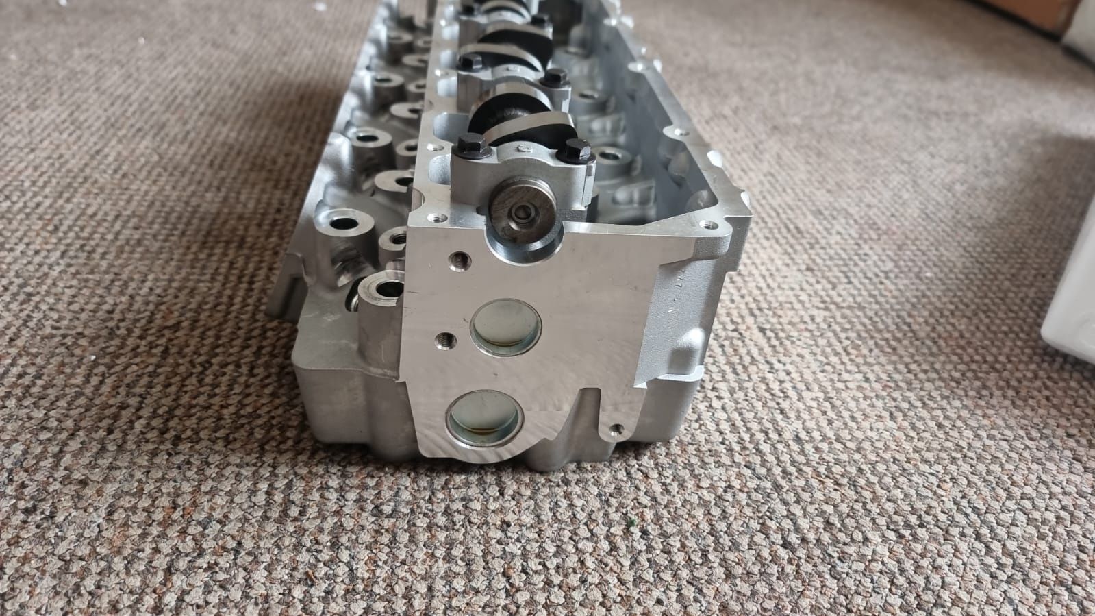 Vand chiulasa noua toyota 3.0 d kzt-kzte
