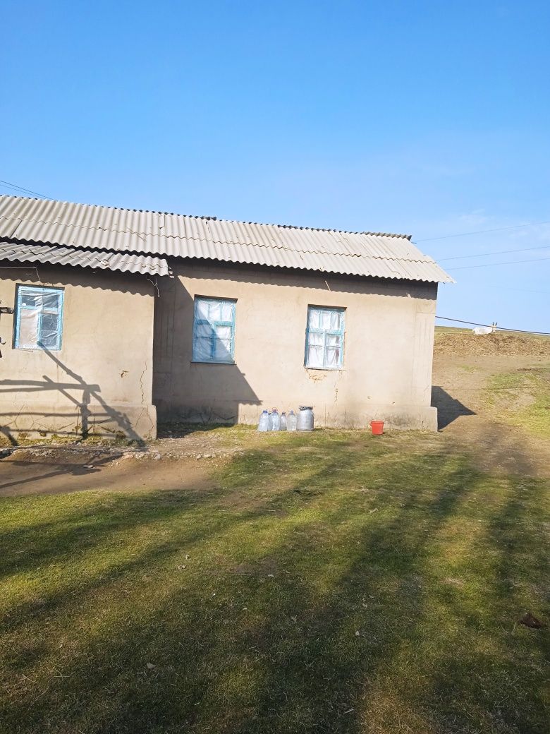 Уй сотилади 22 сотик