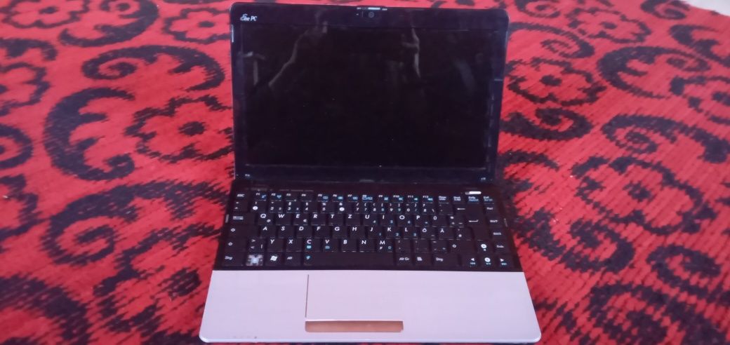 Laptop Asus eee pc (NU ASIGUR LIVRARE)