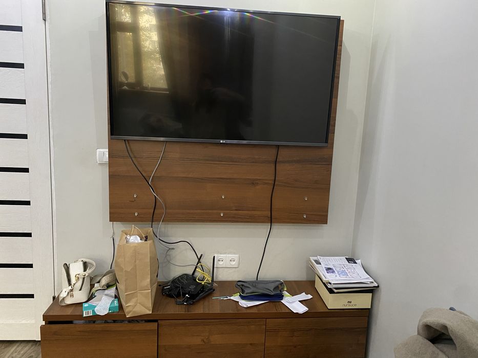 Теледидар LG мебелмен қоса сатылады бағасы келісімді