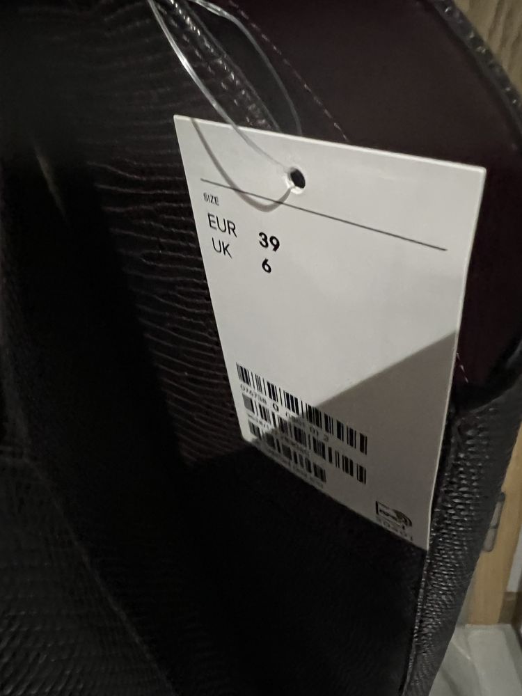 Ботуши H&M , чисто нови