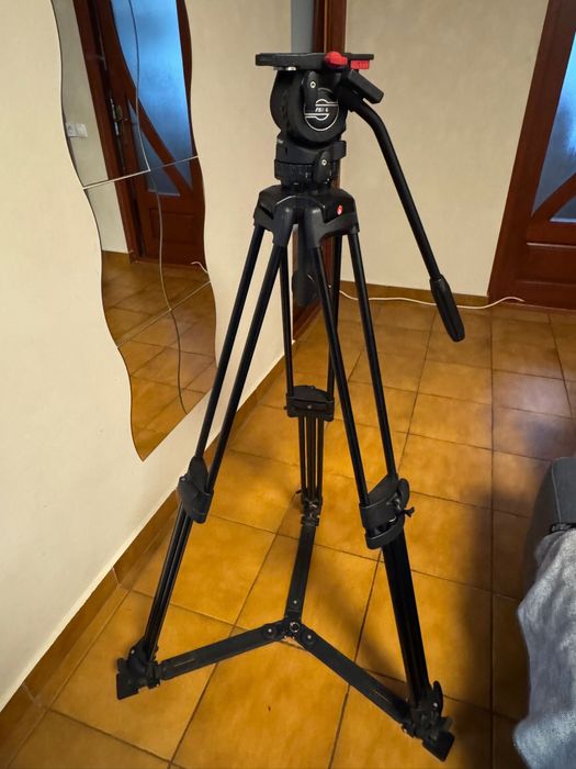 Cap Sachtler FSB 6 + trepied Manfrotto