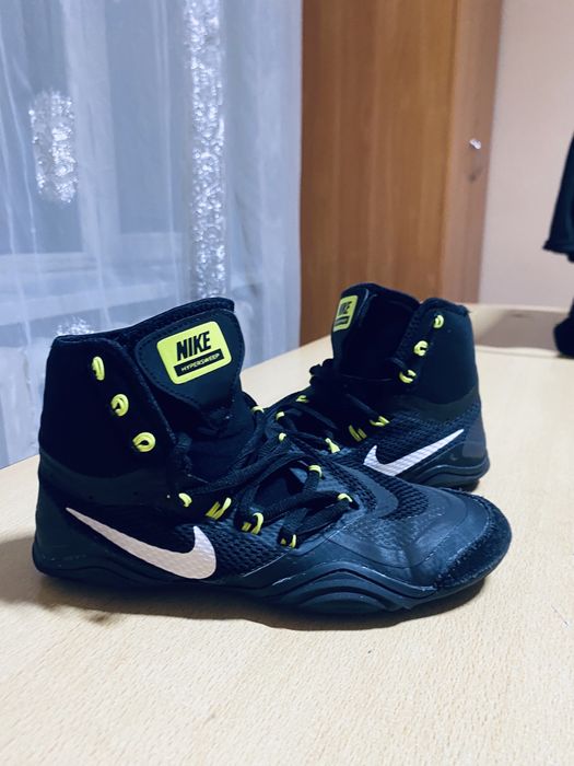 Борцовки оригинал найк, торг есть!