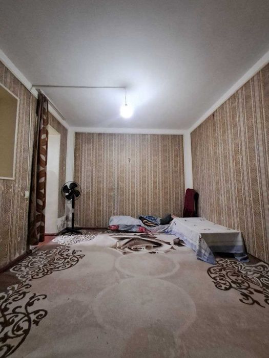 Кирпичный 1 хонали квартира сотилади