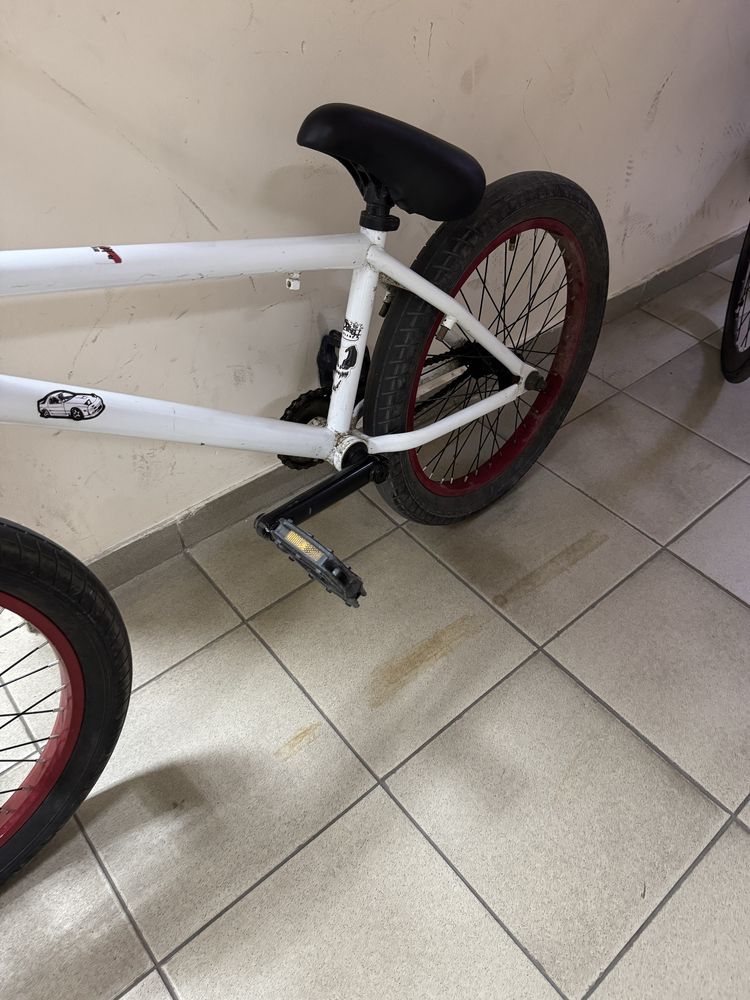 Bmx zig zag трюковой