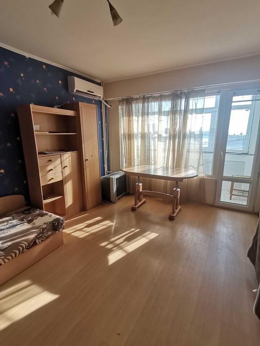 Дава се под наем Тристаен апартамент в Бургас, Славейков - 68 кв.м за 510 € - Снимка #5
