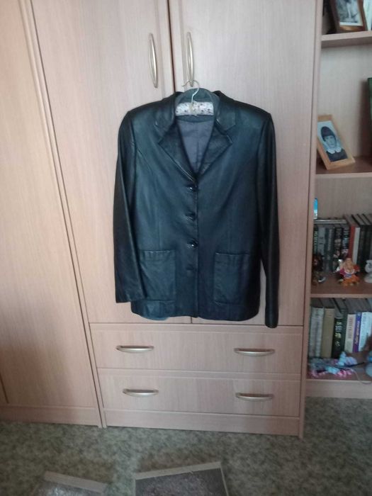 Пиджак женский. Коженная
