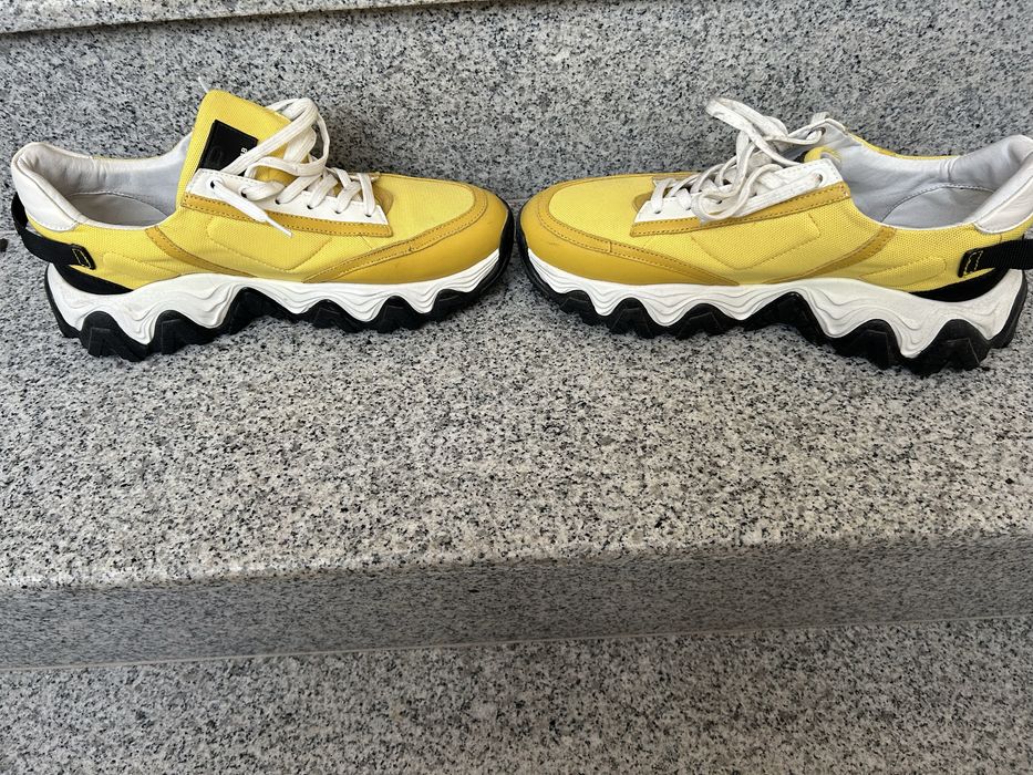 Pantofi/ adidasi Il passo marimea 41 barbati galbeni