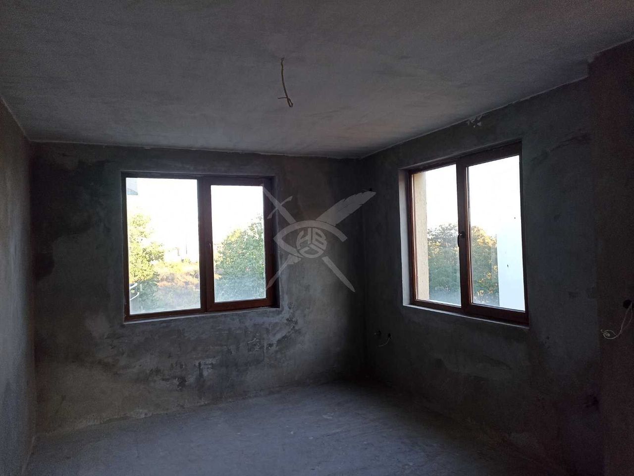 Продава се Тристаен апартамент в Несебър - 91500 кв.м за 1 €/кв.м - Снимка #2