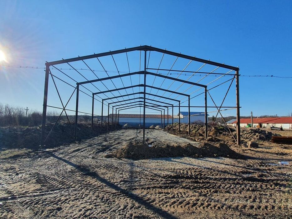 vând structuri metalice mai multe dimensiuni