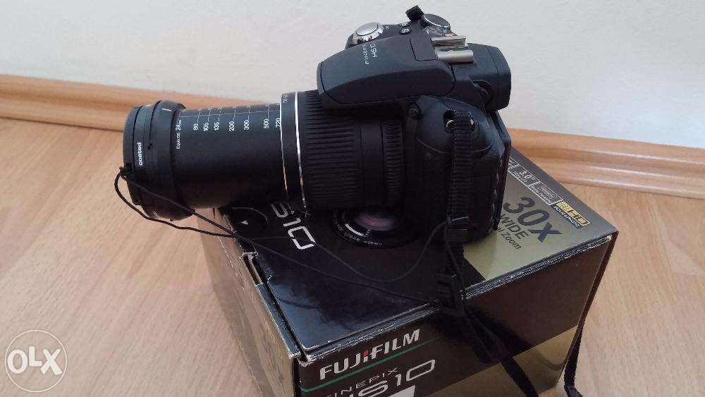 Fuji Finepix HS10, zoom 30x