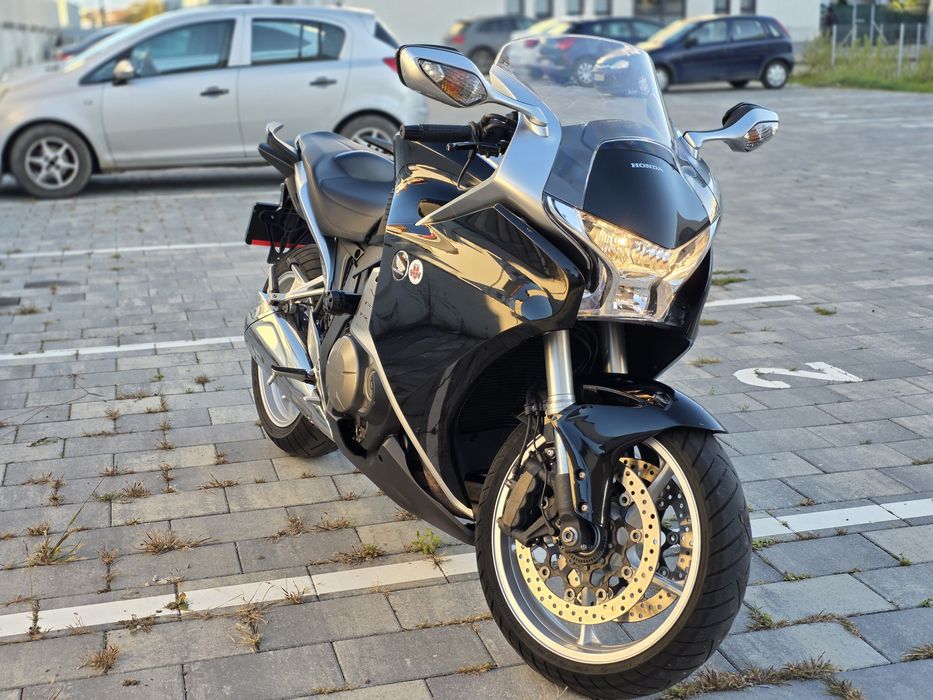 Honda vfr 1200, facelift