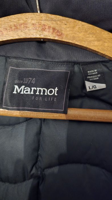 Marmot пухено  яке .