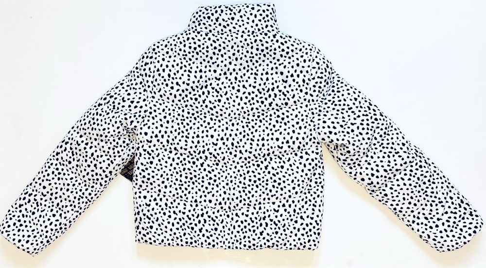 Geaca impermeabila 12-13 ani noua