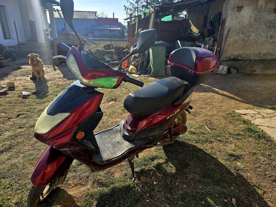 Scuter  Electric  Ztech