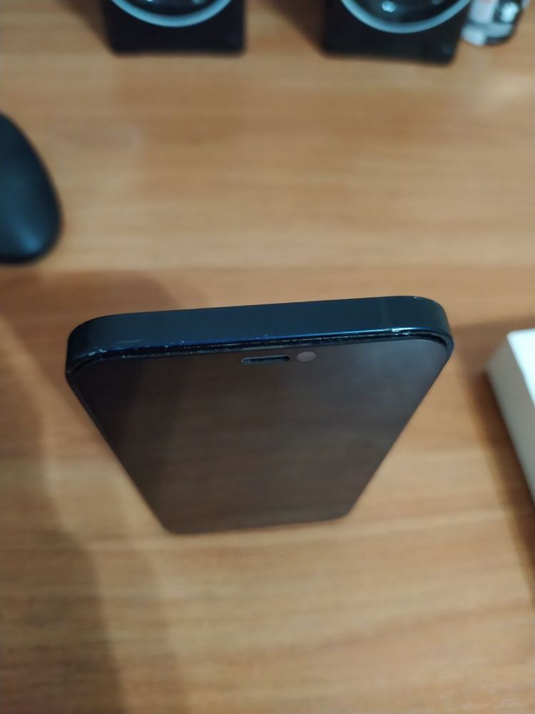 iPhone 12 ideal / LLA
