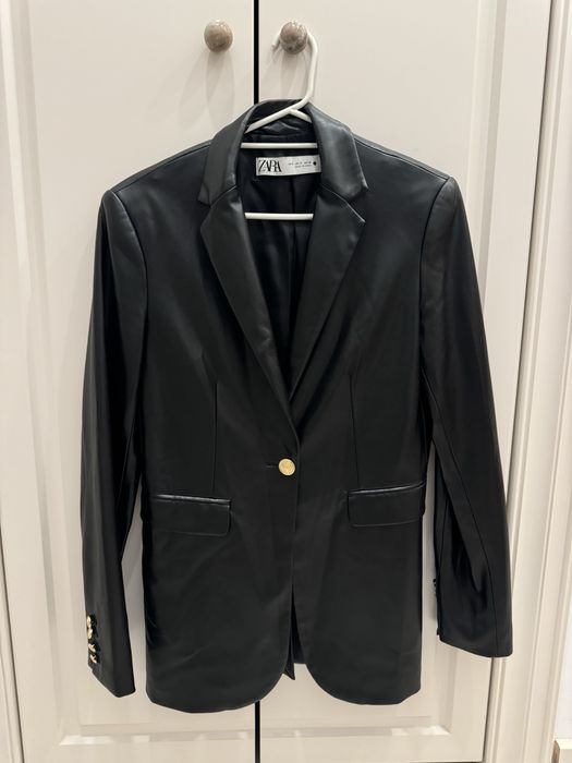 Изкуствено кожено сако Зара размер S