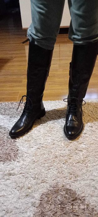 Cizme Massimo Dutti și ghete skechers fete